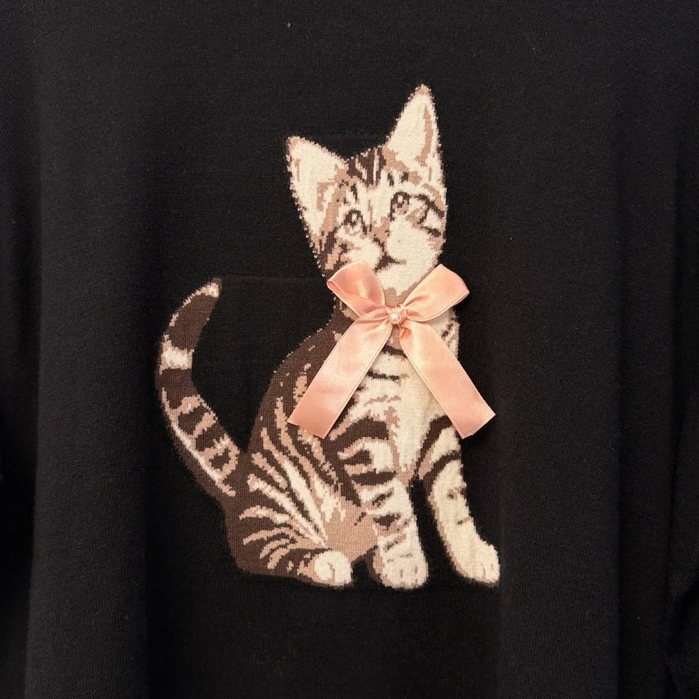 Black Sweater with Pink Bow Cat Design!